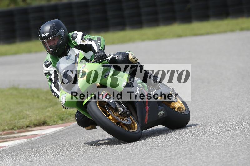 /24 08.06.2025 TZ Motorsport ADR/Gruppe gruen/88